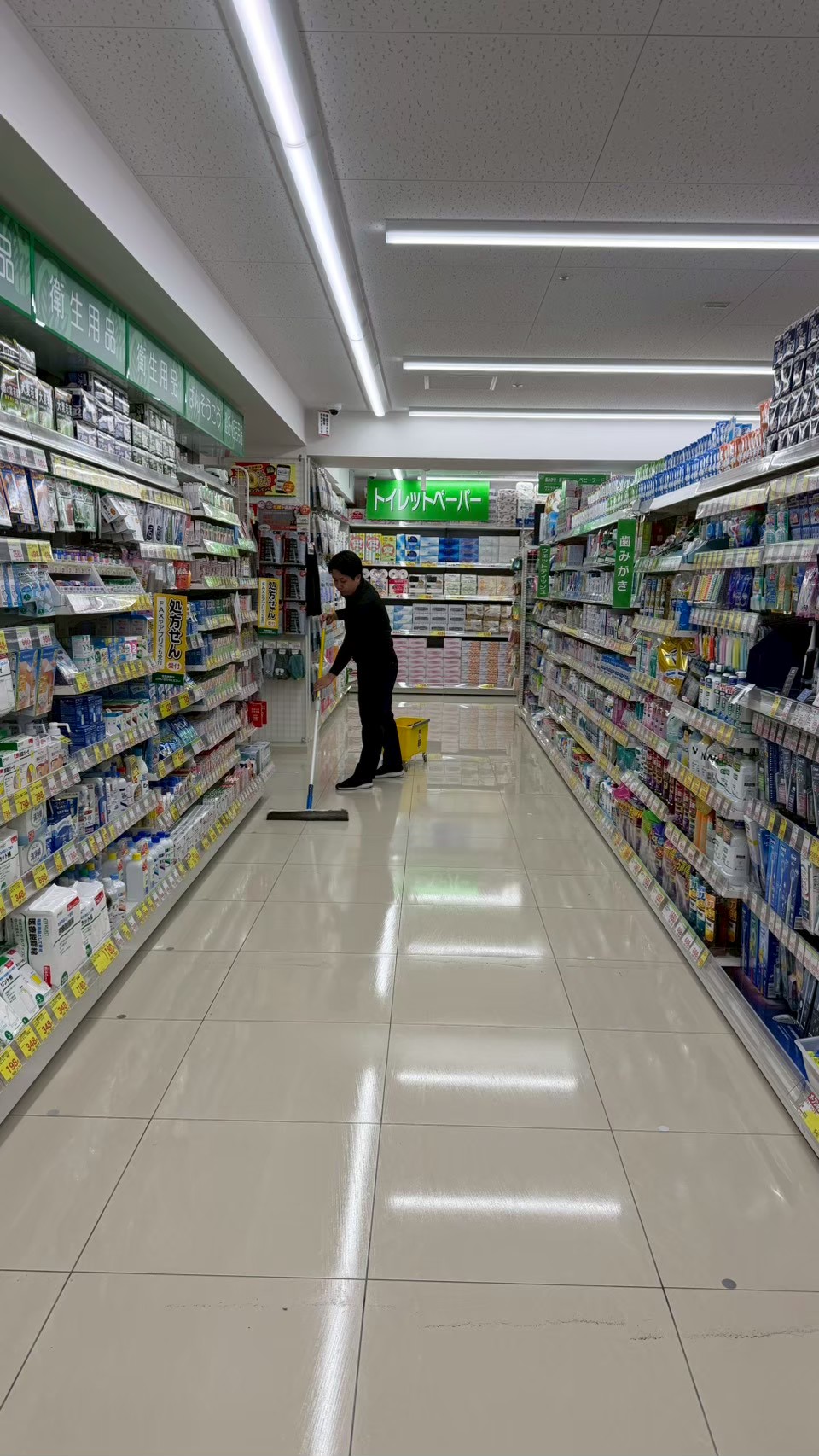 関東住宅街ドラッグストアの施工事例
