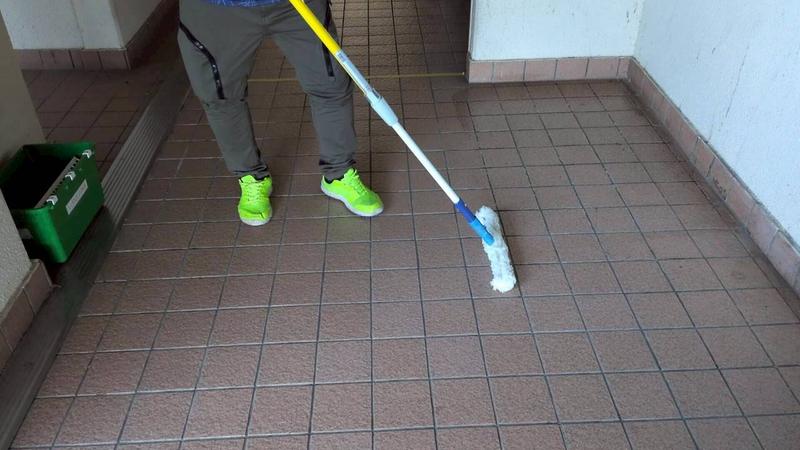 市営住宅エントランスの施工事例